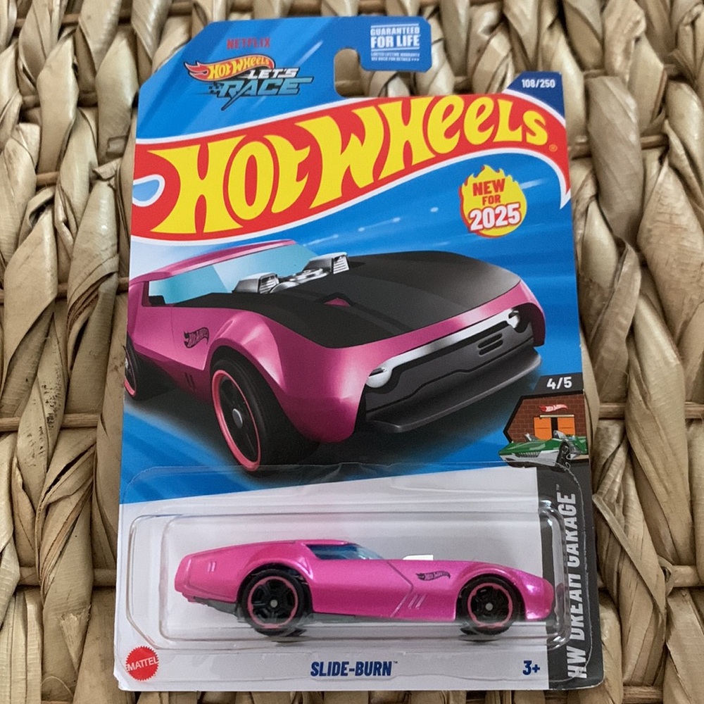 Hot Wheels Slide Burn Pink Diecast Race Car Racing Racer Hotwheels New 2025